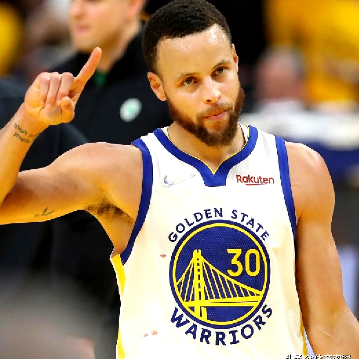 今晚NBA季后赛传出新动向，上海久事防线松动，管理层表态：管理层满意，赛季目标并未改变的简单介绍