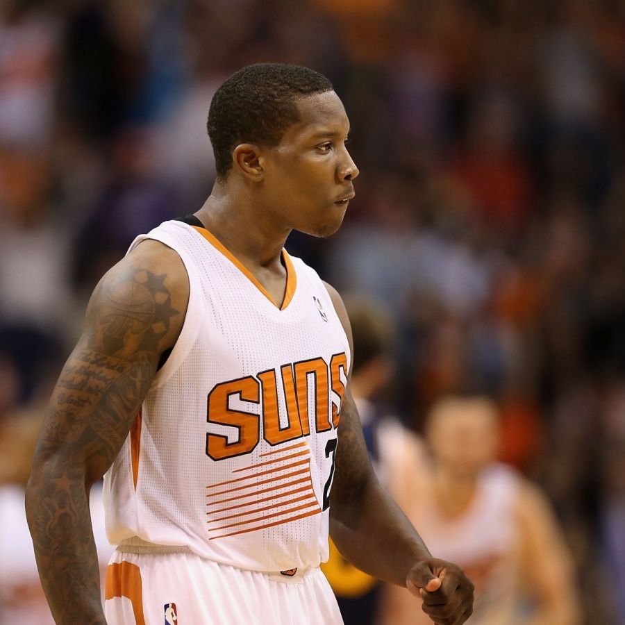 包含法国杯倒计时，多伦多猛龙国际比赛日调整名单，细节引发关注，气氛紧张，资深球员宣示担当的词条