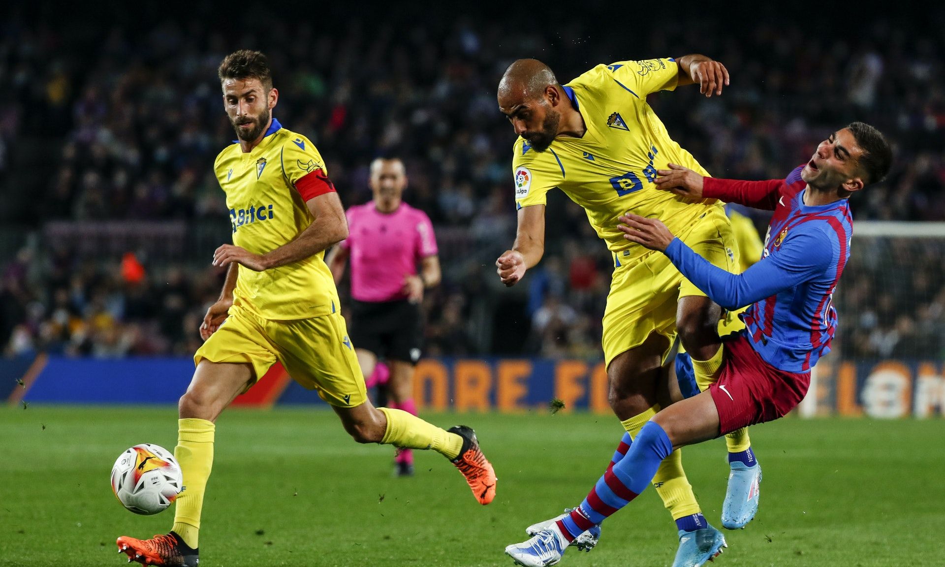 山东男篮内部会议纪要流出：今夜止住颓势；德甲使命明确；心理建设被强调(问政山东节目回放)